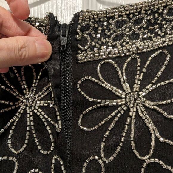 Papell Boutique Evening 100% Silk Black Fully Beaded Short Sleeve shirt Blouse L - Picture 9 of 14